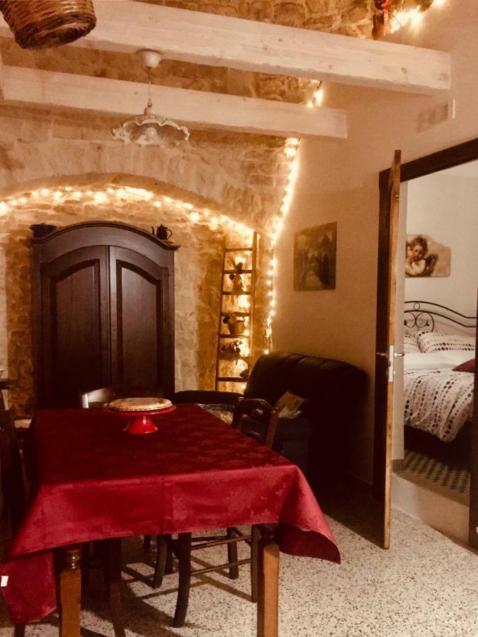 Trullo Di Giovannina Casa Vacanza Альберобелло Екстер'єр фото